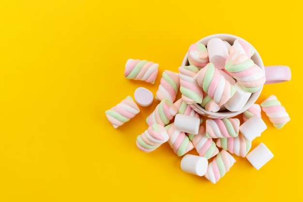 allergia all'uovo evitare i marshmallow