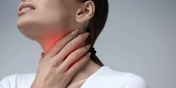 mal di gola: cause, sintomi associati e trattamento