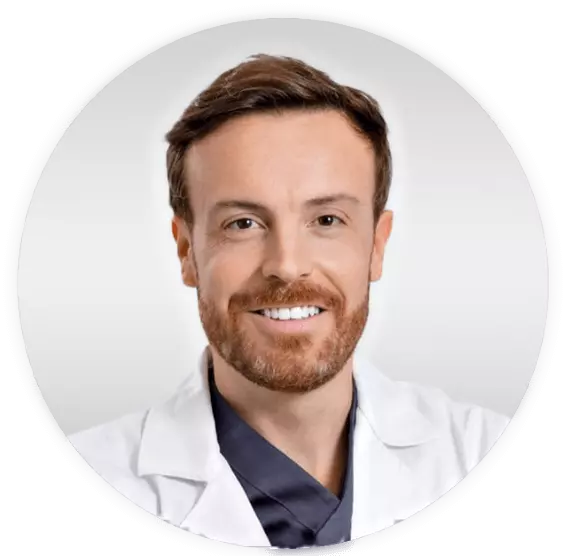 Dr. Federico Valli ortopedico Biomedic Clinic & Research